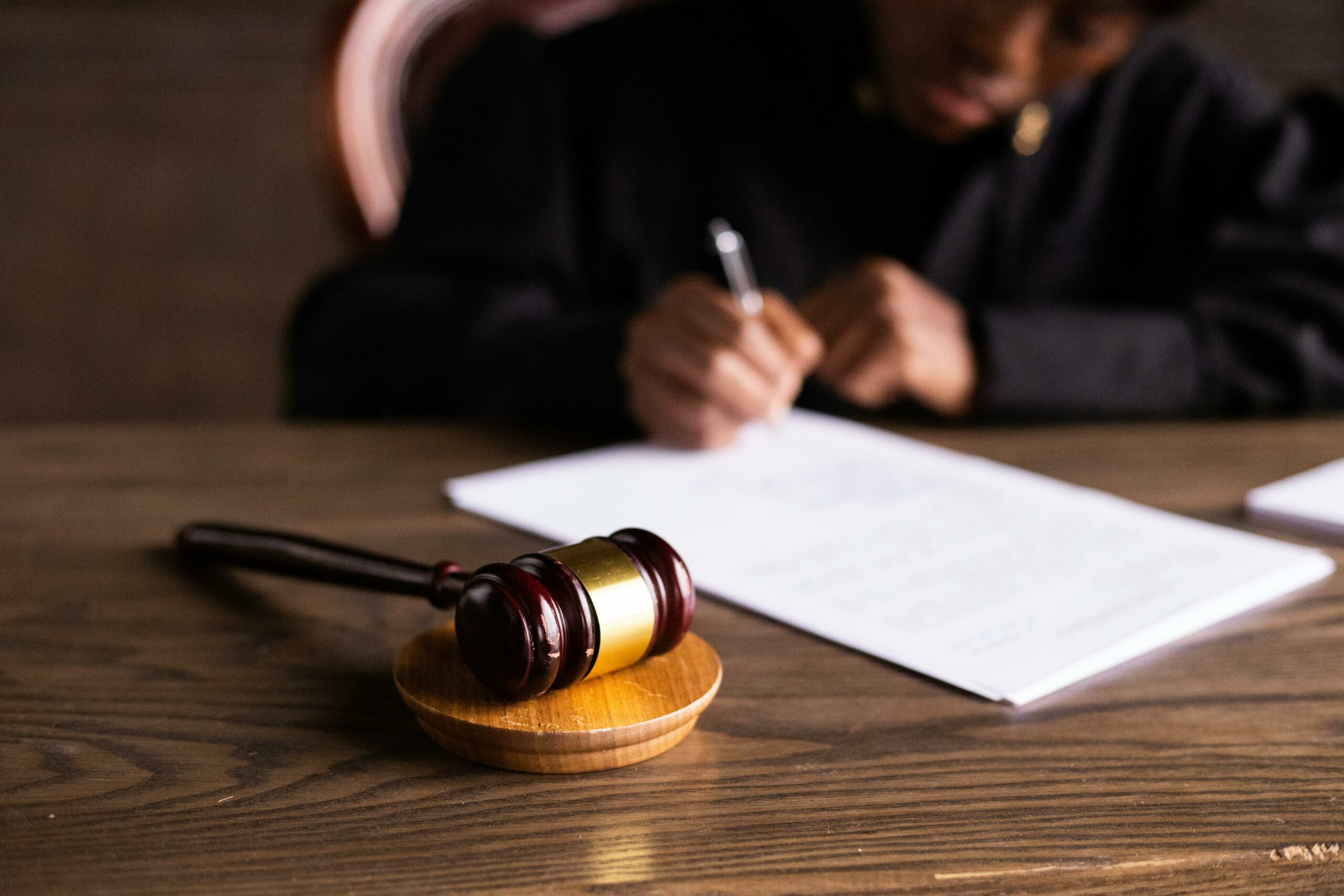 The Difference Between Power of Attorney and Guardianship